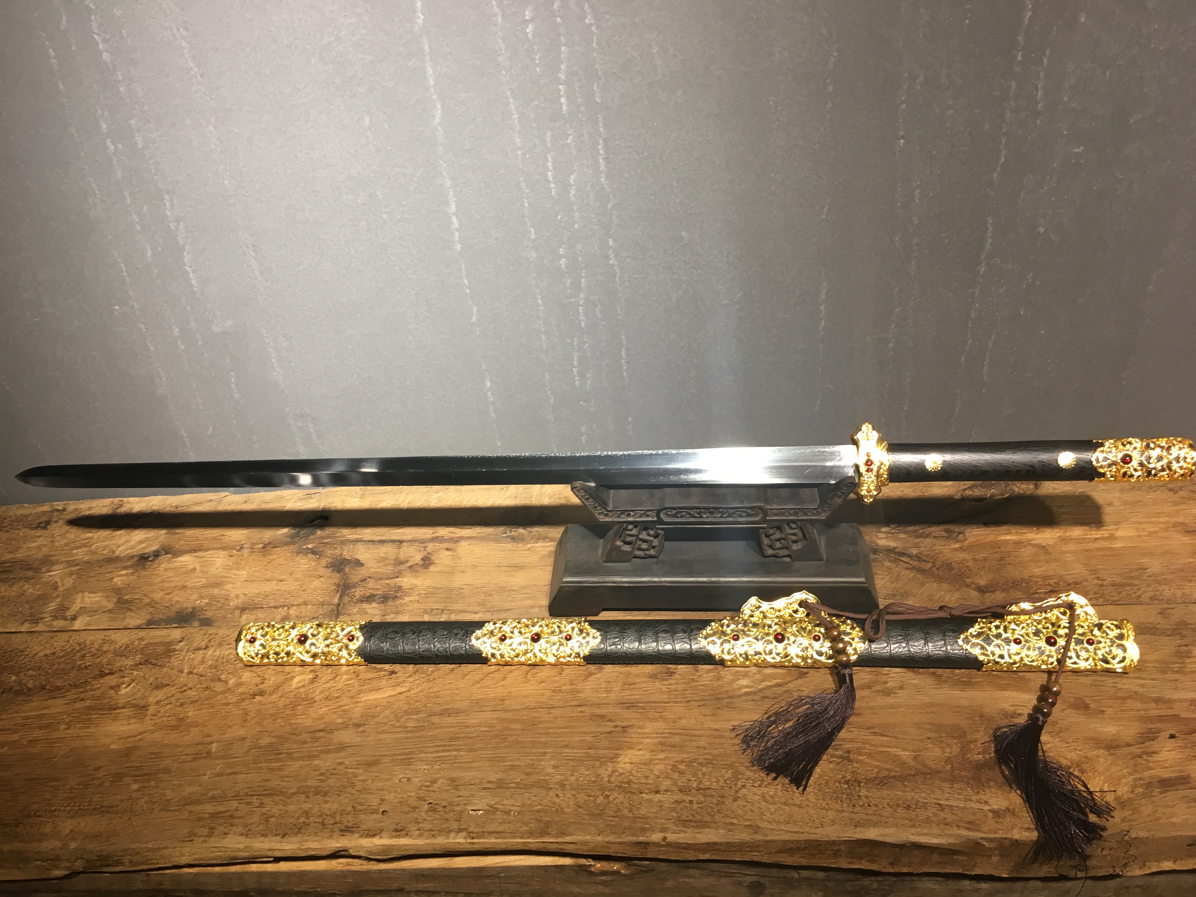 镀金珠云唐剑 未开刃