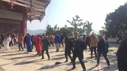 内丹学员演示口水哗哗流 商品图0