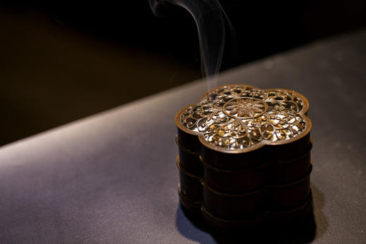 暗香疏影篆香铜炉 商品图3