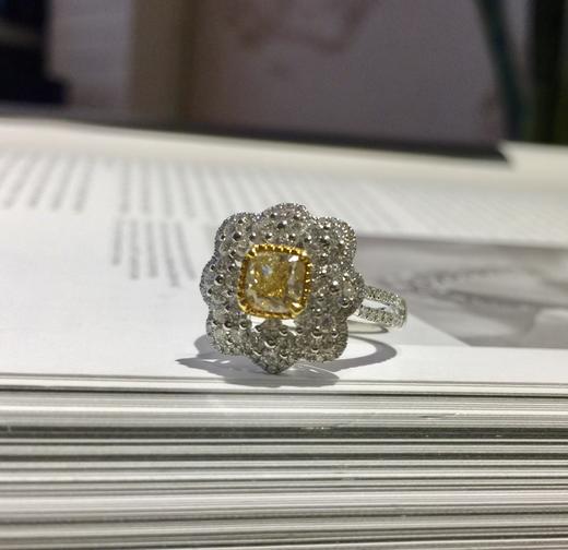 1.00克拉黄钻 18k金豪镶戒指吊坠两用款 商品图9