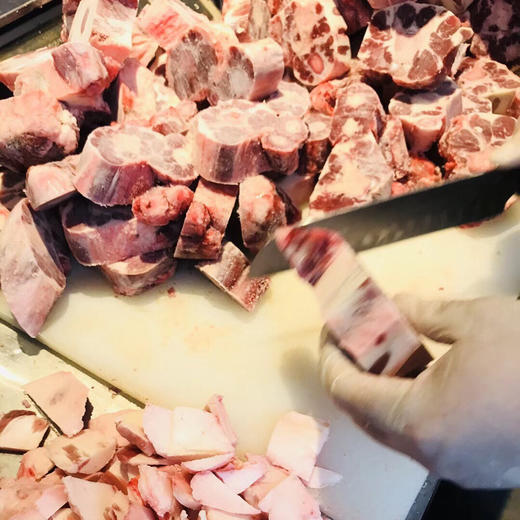 #新西兰草饲牛尾#，来自纯净的国度，农业优+的国家。草饲嫩牛尾，更健康更好吃。牛肉生鲜冷冻天然原产，带骨煲汤 去肥 商品图6