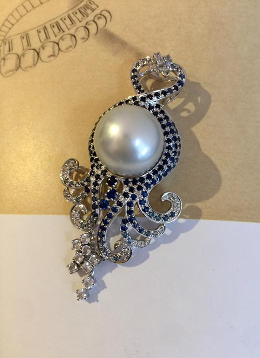 16mm南洋白珠高定胸针 商品图0