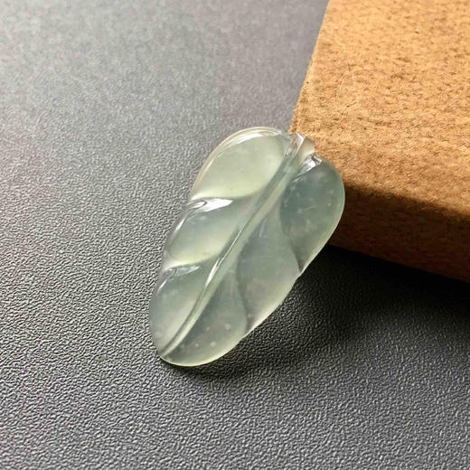 冰种雪花棉翡翠叶子 商品图0