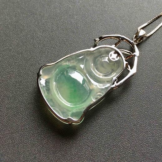 冰种阳绿俏色翡翠站佛18k白金钻石镶嵌 商品图4