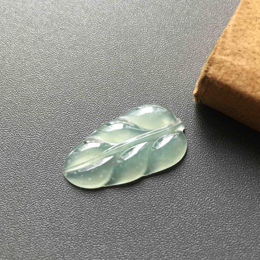冰种雪花棉翡翠叶子 商品图3
