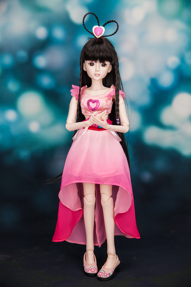 叶罗丽娃娃王默