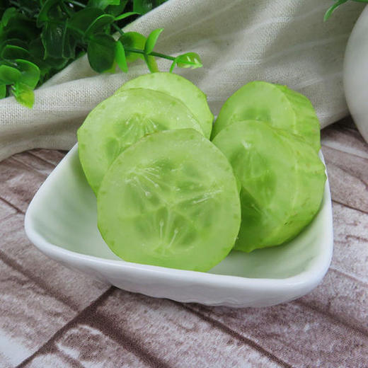 【海阳白玉黄瓜 3斤】| 果肉鲜嫩,脆甜爽口,水分含量多,直接生吃的