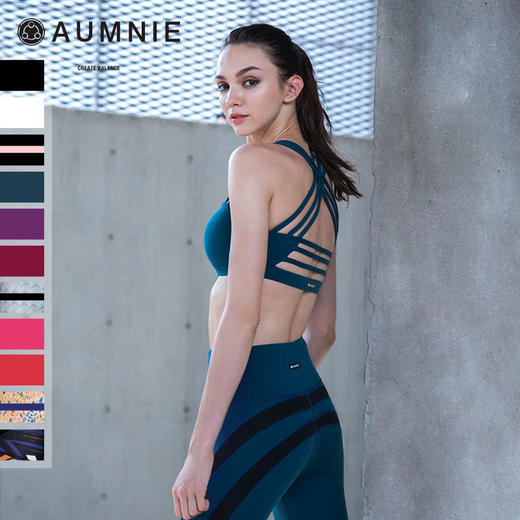 容纳胸围 EMBRACE BRA 商品图0