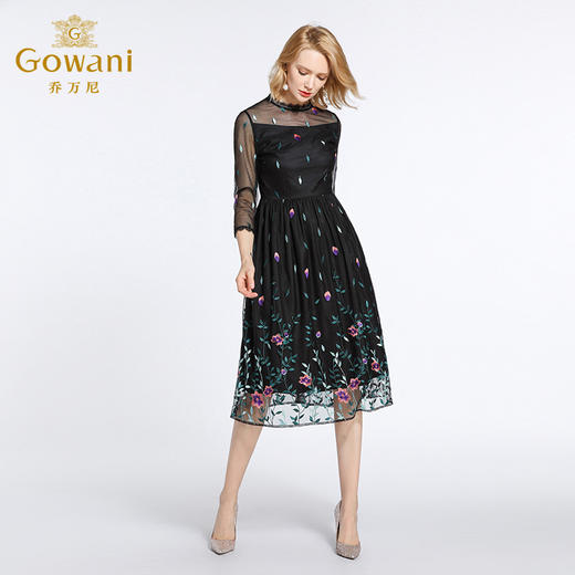 乔万尼春装女修身高腰气质绣花网纱七分袖连衣裙EB3E219 商品图1