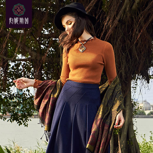 【伯妮斯茵】驼色3E6771针织衫 商品图3