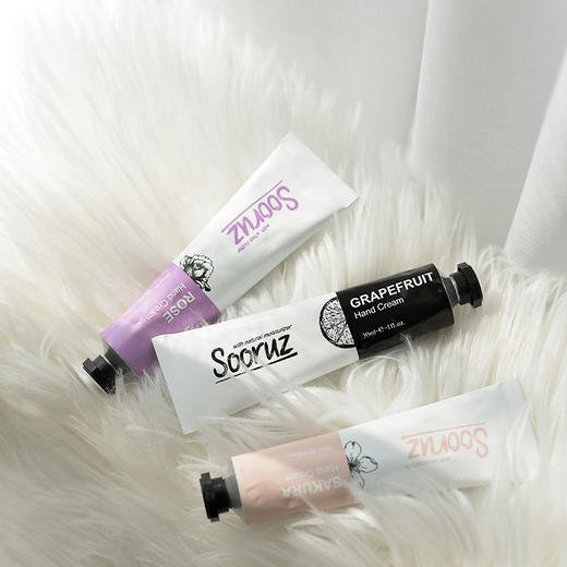 【复购率超高特价 超级回馈】SOORUZ 树柔乳木果护手霜3支套装 牛油果樱花玫瑰 保湿滋润 法国进口 商品图2