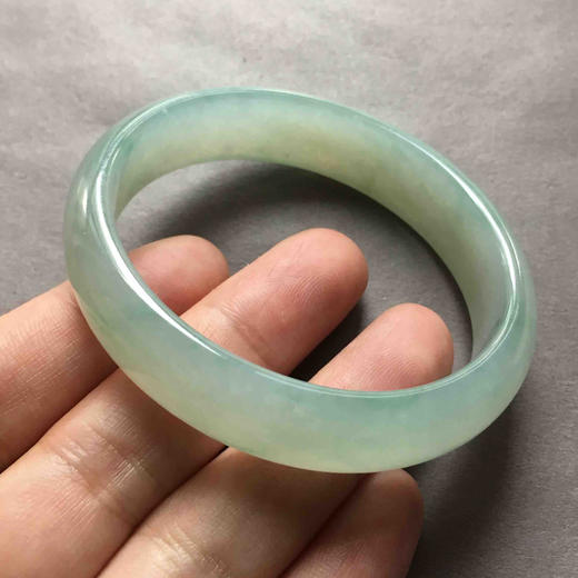 糯冰种黄加绿翡翠贵妃镯55 商品图5