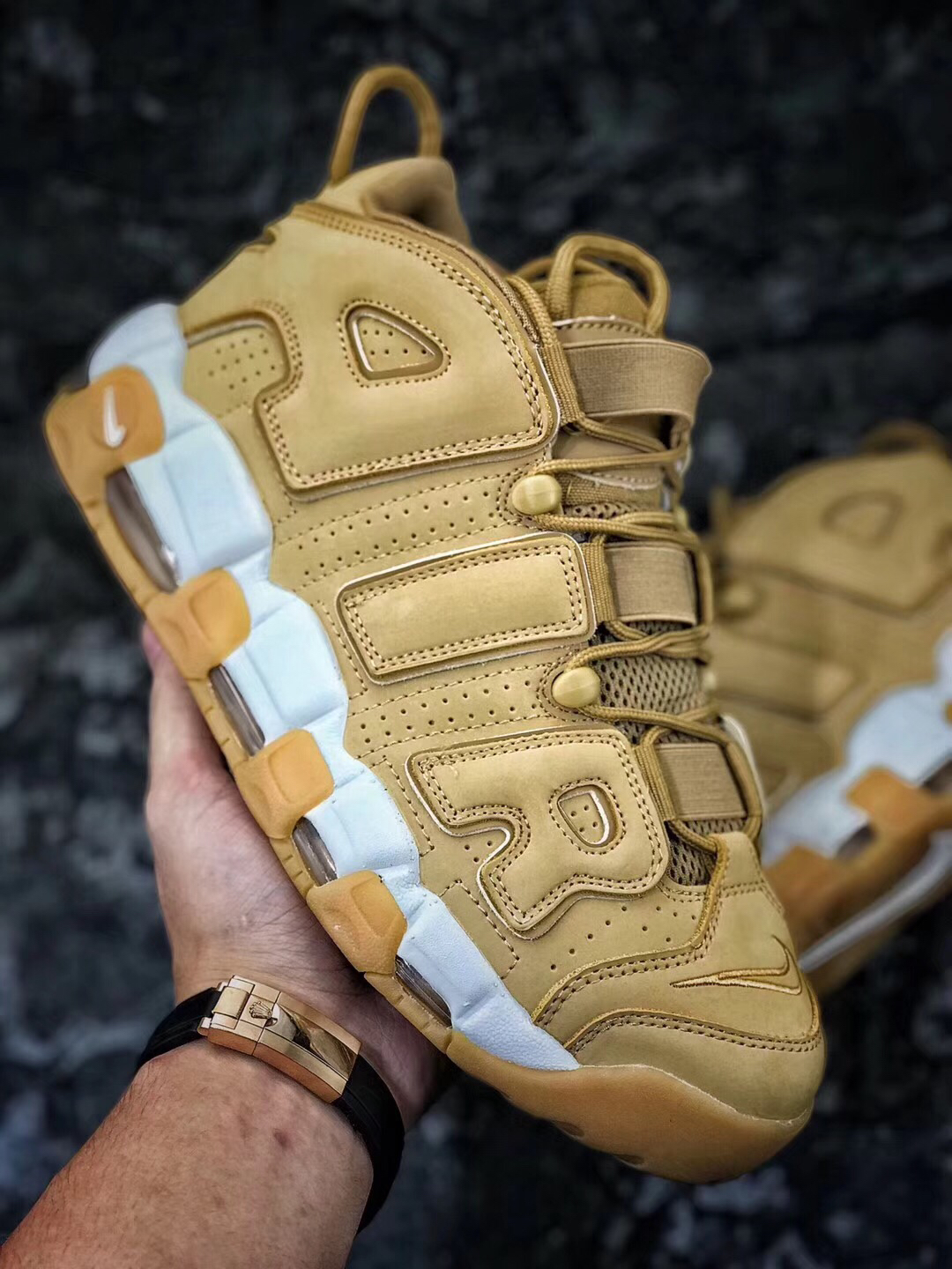 小麦色nkairmoreuptempoog耐克皮蓬系列大air小麦原盒原标天猫正品