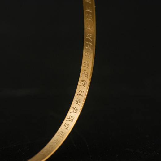 时尚女士细手镯 DW原模开版 工艺定制 钛钢材质 精细雕刻 边缘处理柔滑（两支） 商品图2