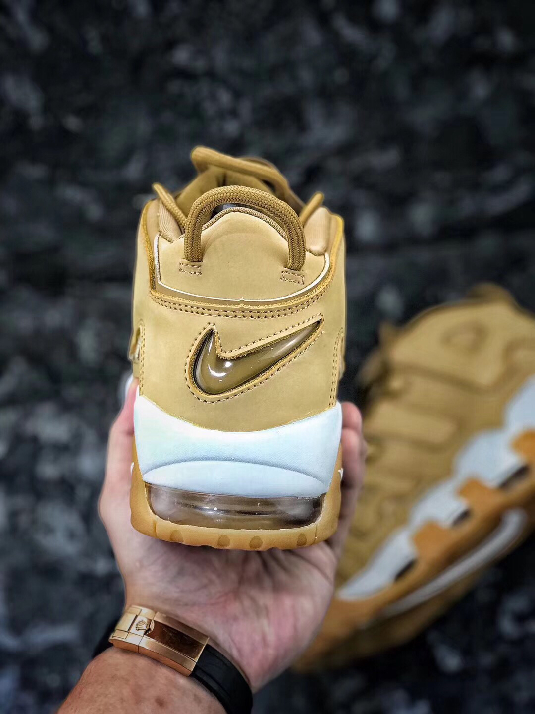 小麦色nkairmoreuptempoog耐克皮蓬系列大air小麦原盒原标天猫正品