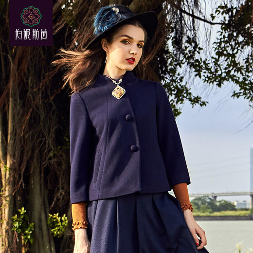 【伯妮斯茵】3A6771-- 蓝色外套 --阿让特伊花田--《画尽世间光影，只为挚爱的女人》 商品图2