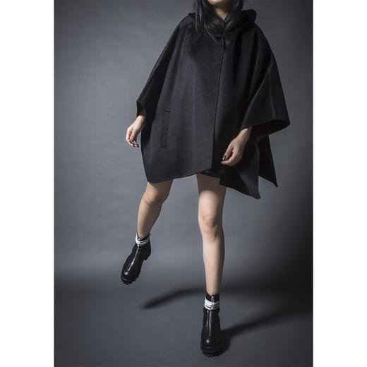 BLEND by purée #0229 羊毛绒混纺个性连帽斗篷 商品图7