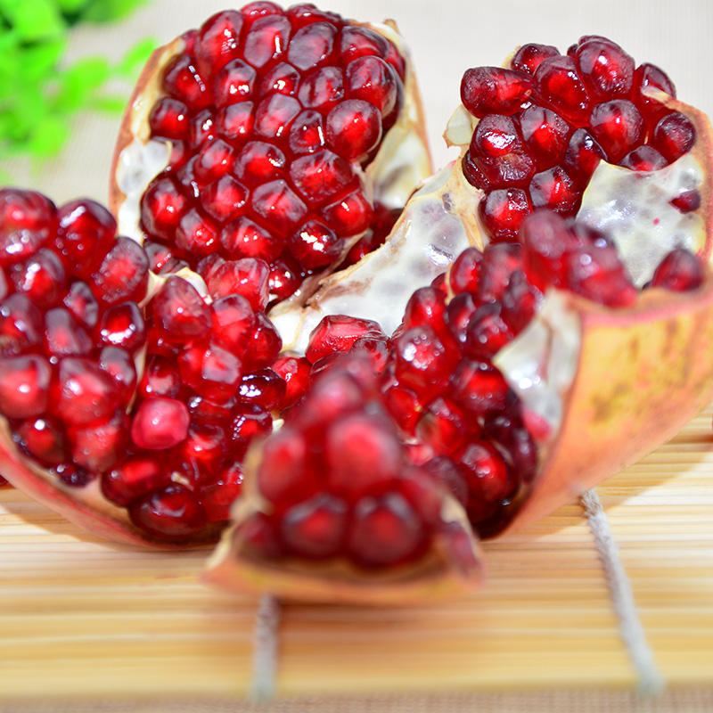 新疆和田皮亚曼石榴 中大果(3kg)