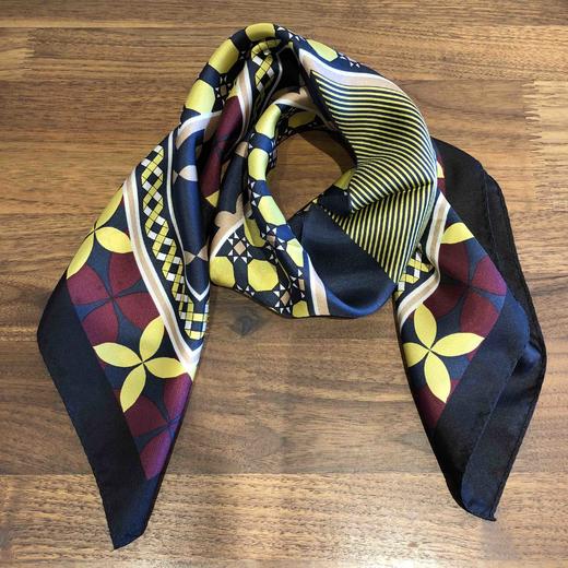 桑蚕丝印花方巾（出囗韩国） 商品图3