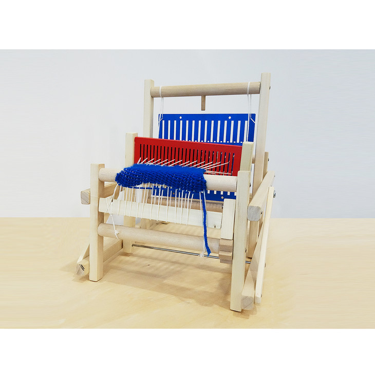 传统小型织布机