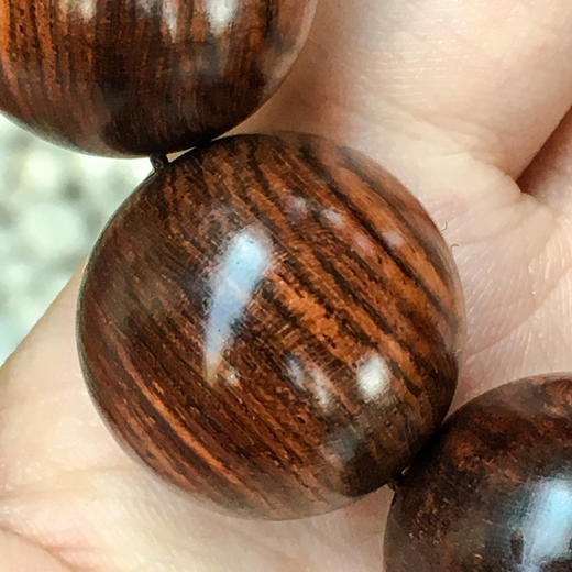 2012颗海黄油梨老料顺纹重5318gh26