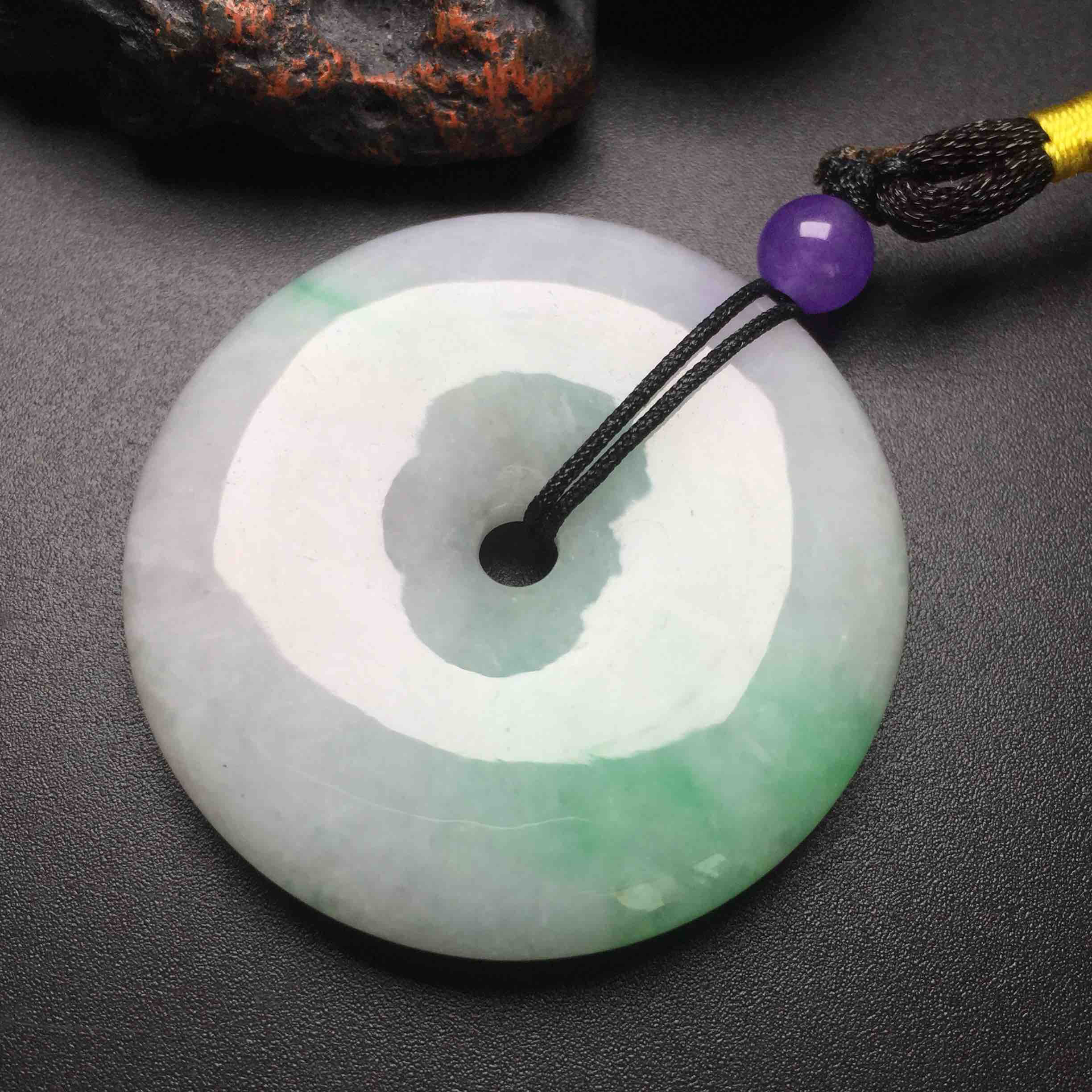 d81649翡翠糯种飘绿平安扣