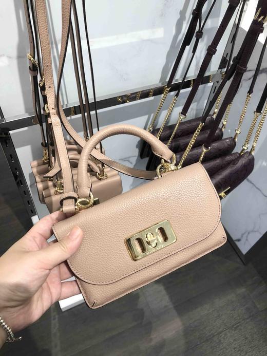 清库存！MK小猪鼻斜挎手铃手机包钱包 商品图1