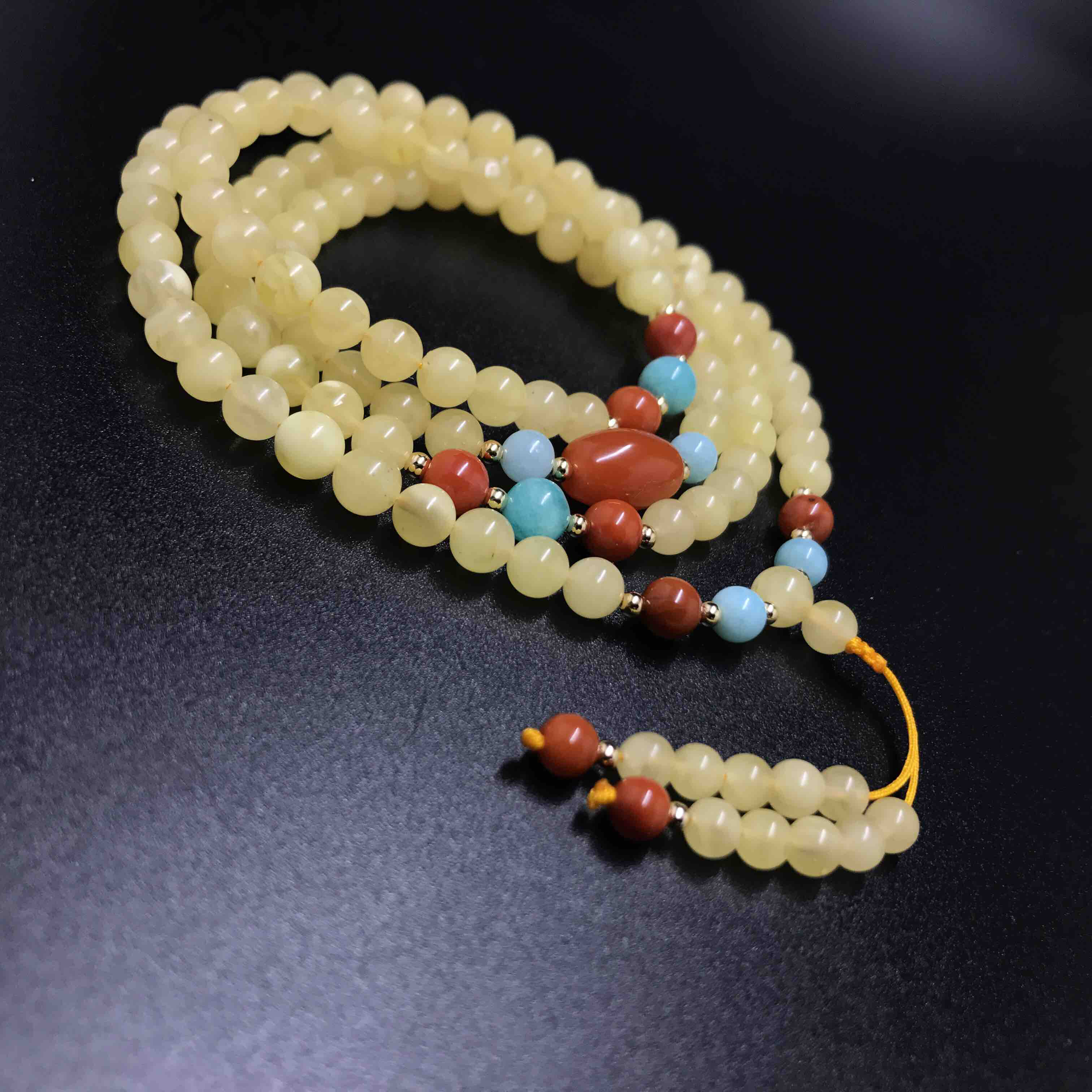 55mm蜜蜡108配南红天河石手链yc238