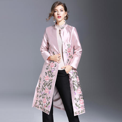 hlw9325秋冬时尚立领刺绣复古风衣外套