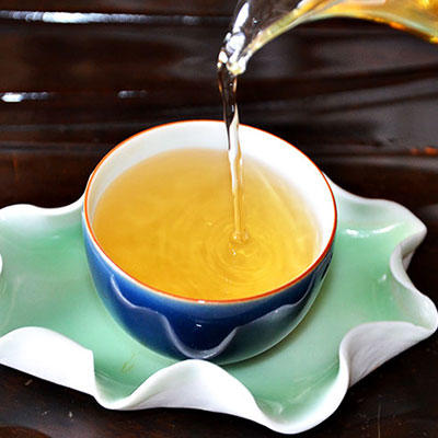 勐海黎明茶厂班章贡瑞中期老生茶 商品图4