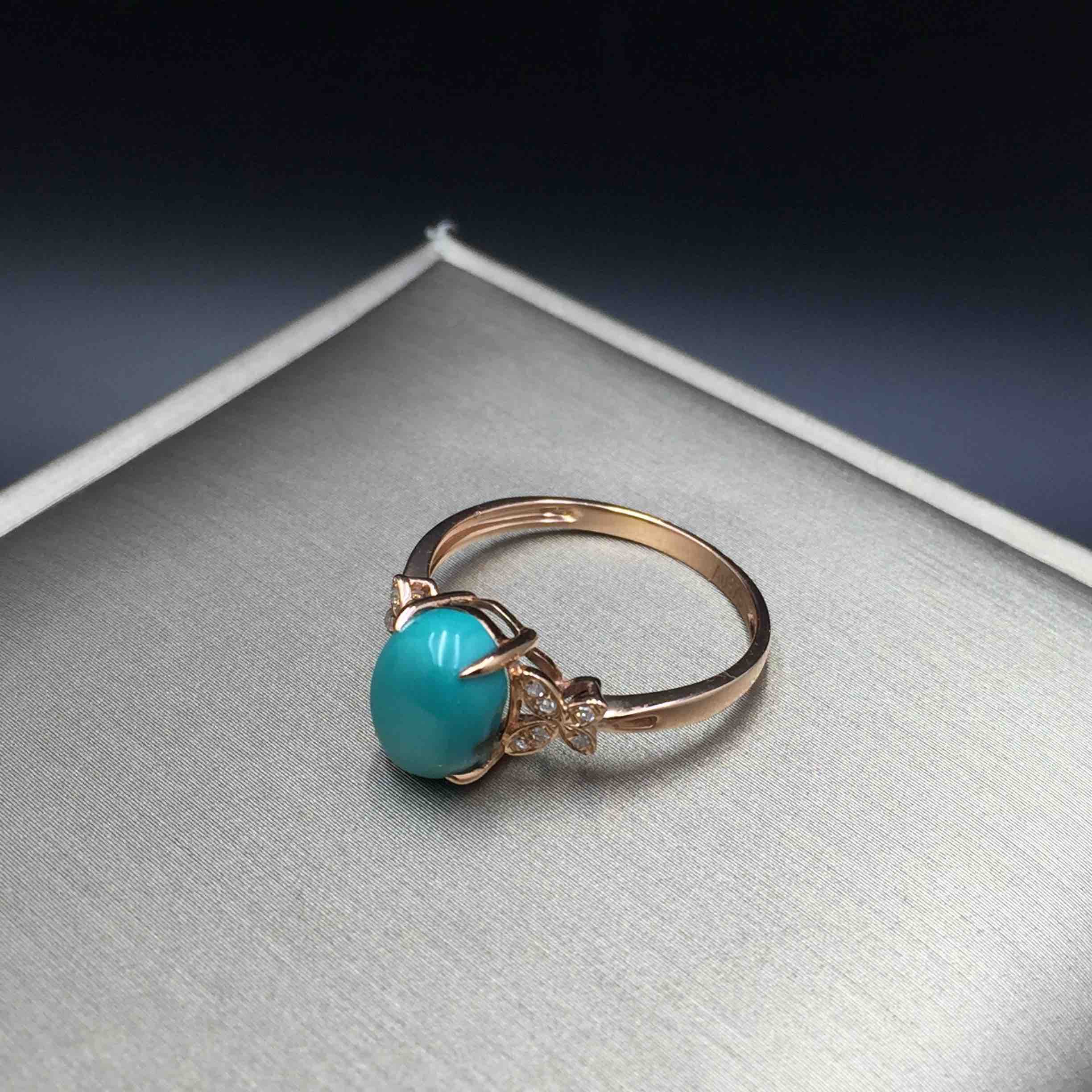 9k金镶嵌矿绿松石戒指南非真钻尺寸大小如图爪镶简易大方戒圈蝴蝶造型