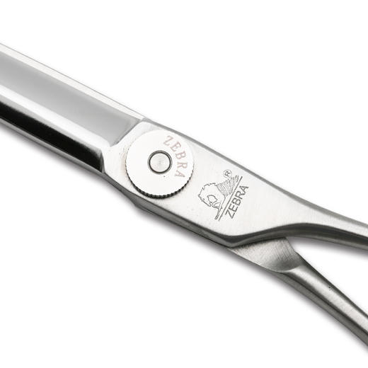 ZEBRA斑马 E60046 翘剪 锋利/平剪/翘剪弯刀/修饰剪刀/日式/纹理/A型蝴蝶柄/6寸 商品图3