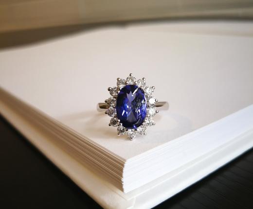 两克拉坦桑石镶钻经典戴妃戒指(已出，同款可定制） 商品图3