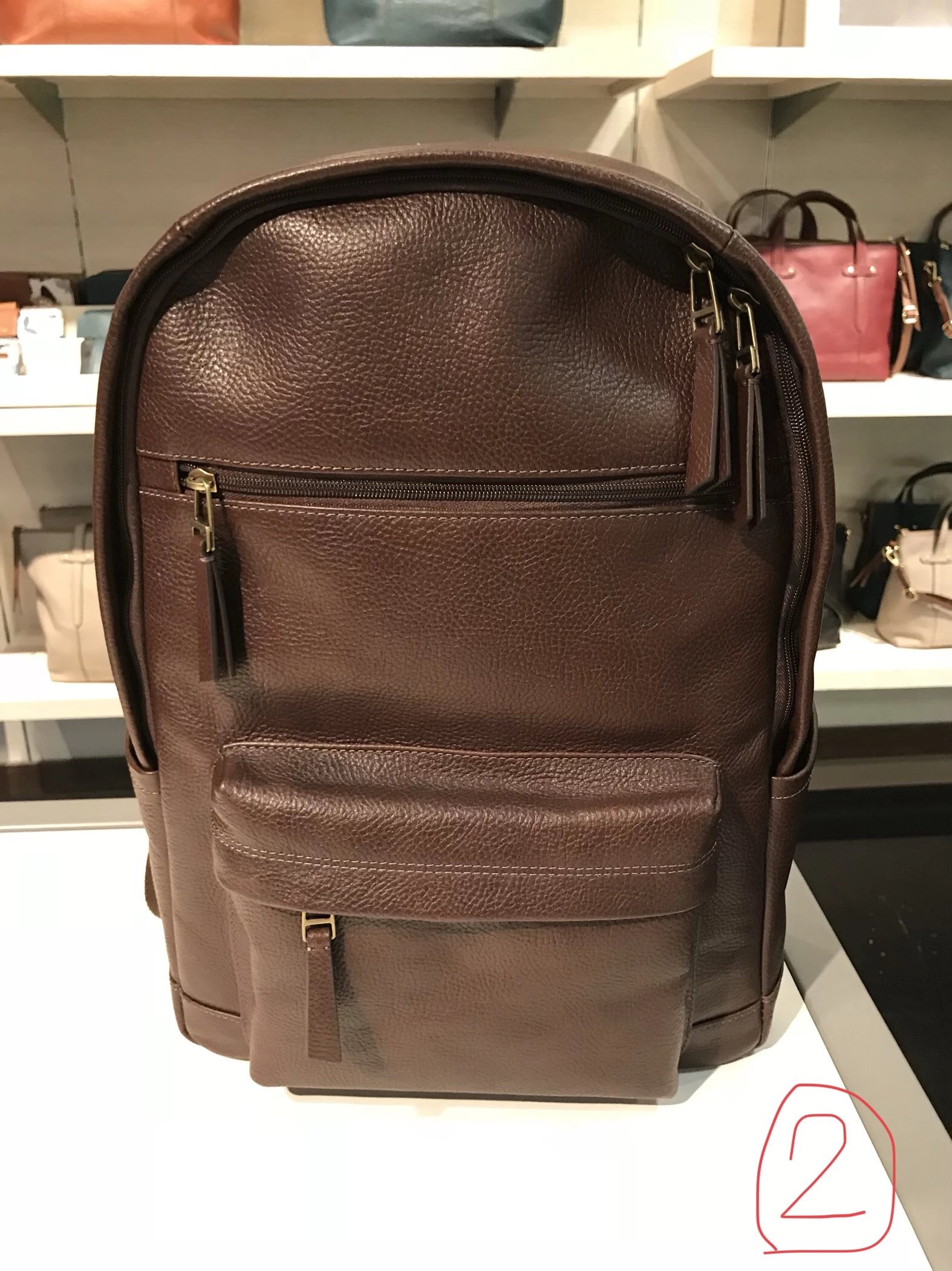 特价fossil化石男士新款纯皮双肩包休闲包只剩几只售完为止