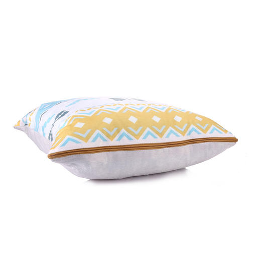 MKD-006 时尚暖绒靠垫被 商品图3