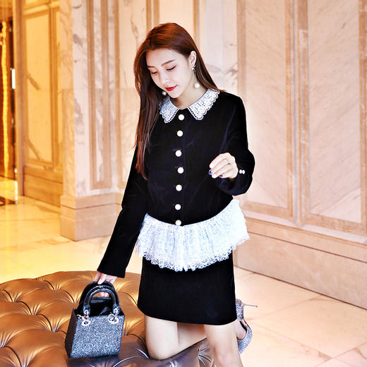 女神范套装裙女秋冬季新款女装复古长袖丝绒蕾丝包臀裙套装两件套