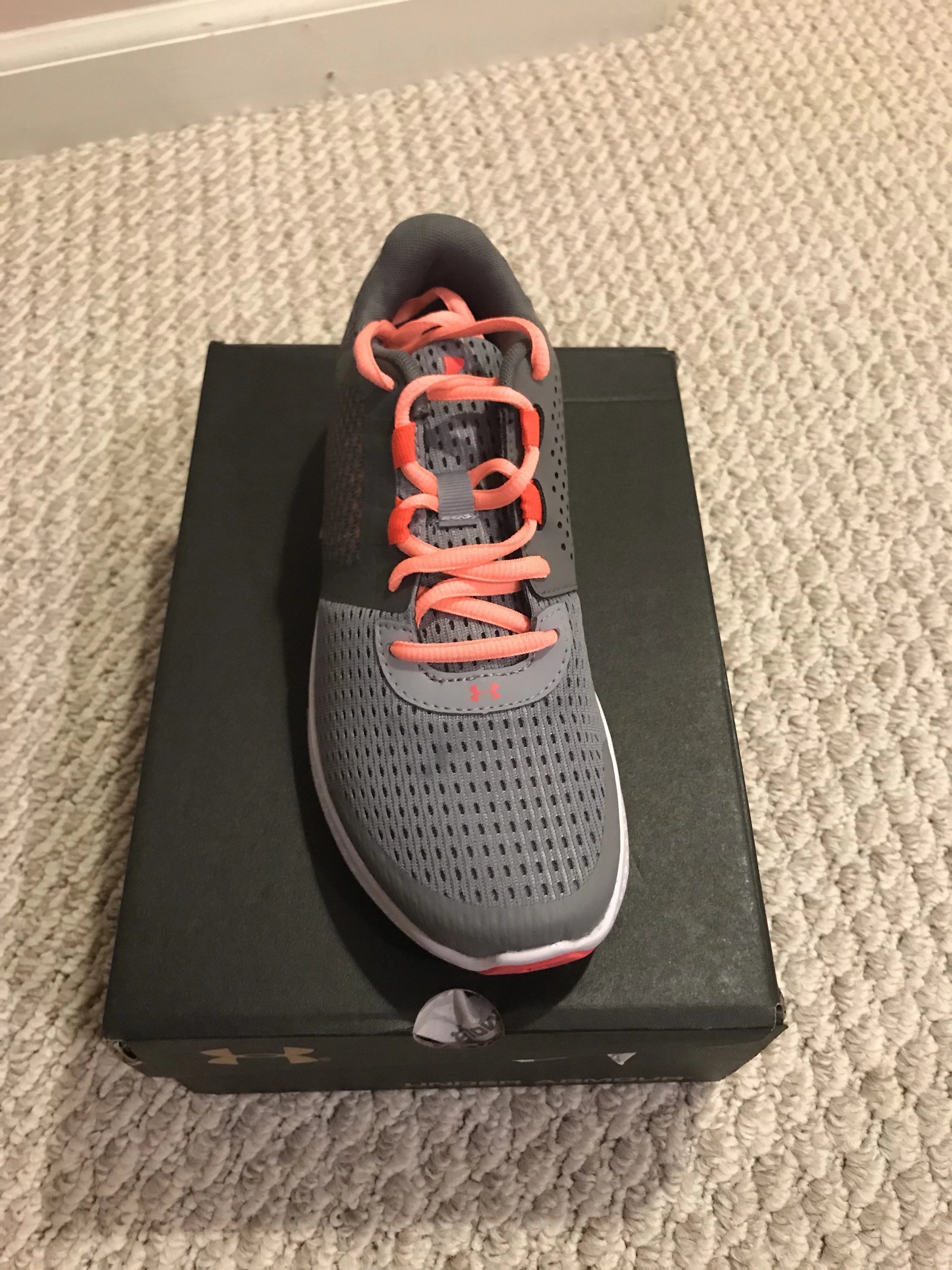 特价underamour大童鞋女鞋36码23cm仅一双