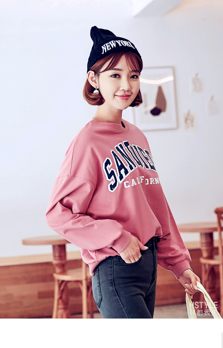 韩都衣舍2018新款女装秋装韩版字母印花宽松纯棉长袖t恤ou11603尧