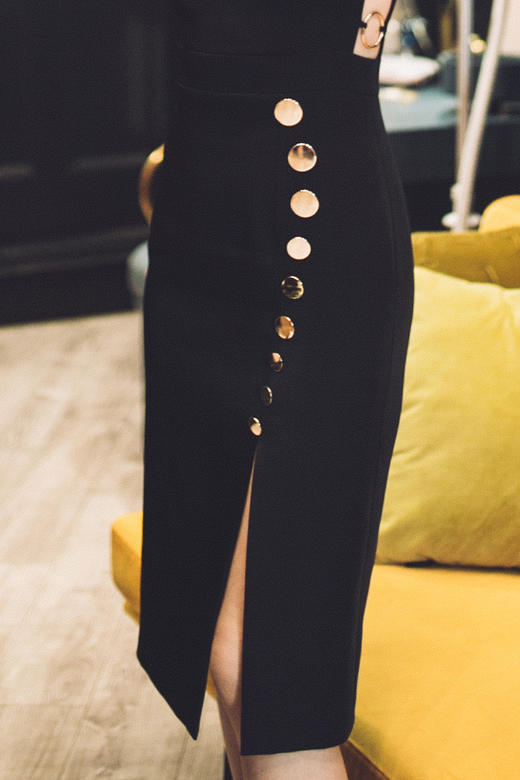 AtelierMissLu / Harriet 黑色纽扣露腰小礼服 商品图4