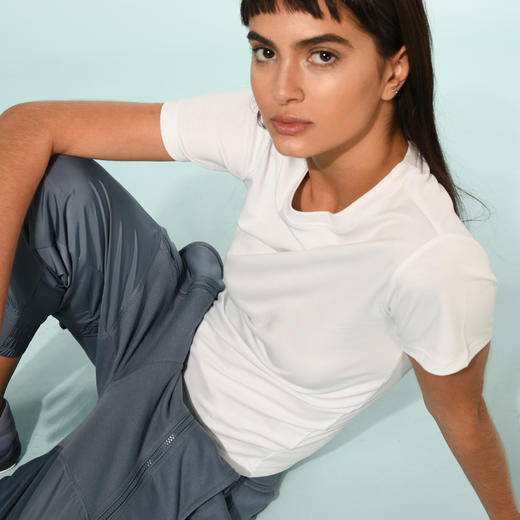 女士经典款60支新疆长绒棉多色小圆领T恤 商品图2