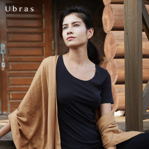 Ubras时尚打底无侧缝修身短袖上衣 商品图3