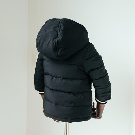 2021底-5折  不退换 THS Man 原厂童装 撞色拼接款羽绒服 CV031 商品图8