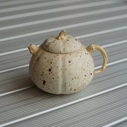 吴晟志 · 黄金铁陶 南瓜壶 商品图2