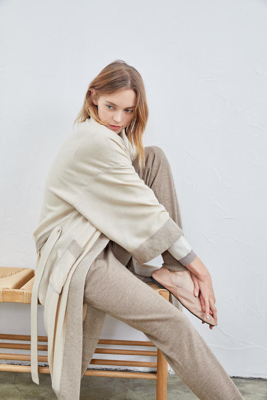 青果领落肩袖睡袍  SJN18W305A 商品图7