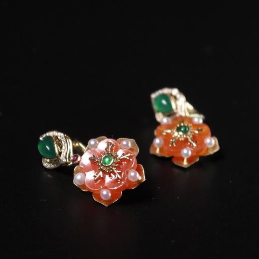 清代红玛瑙花片镶金耳环 商品图1