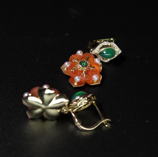 清代红玛瑙花片镶金耳环 商品图3