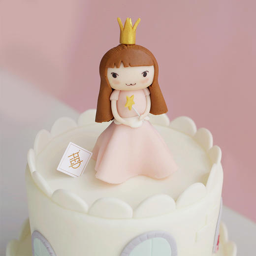 【瑞】永远的公主 Happily Ever After 商品图1