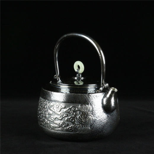 《祥云呈瑞》纯手作祥云纹银壶（定） 商品图0