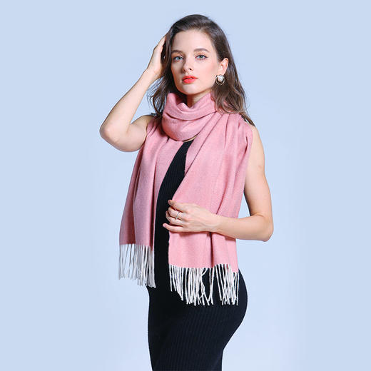 优品堂“奢靡春意”100%羊绒“软黄金”高档精品礼品围巾披肩两用 商品图5