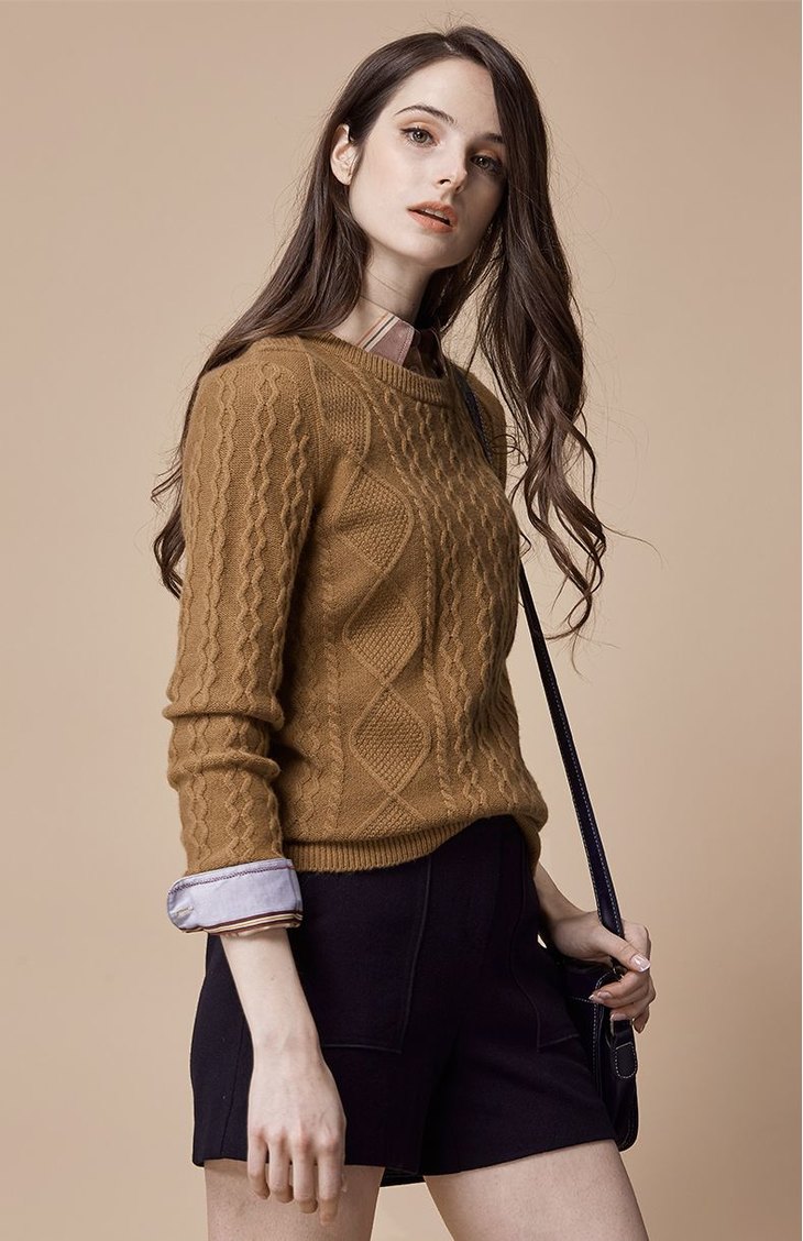 进口山羊绒材质女士套头多色麻花毛衣!